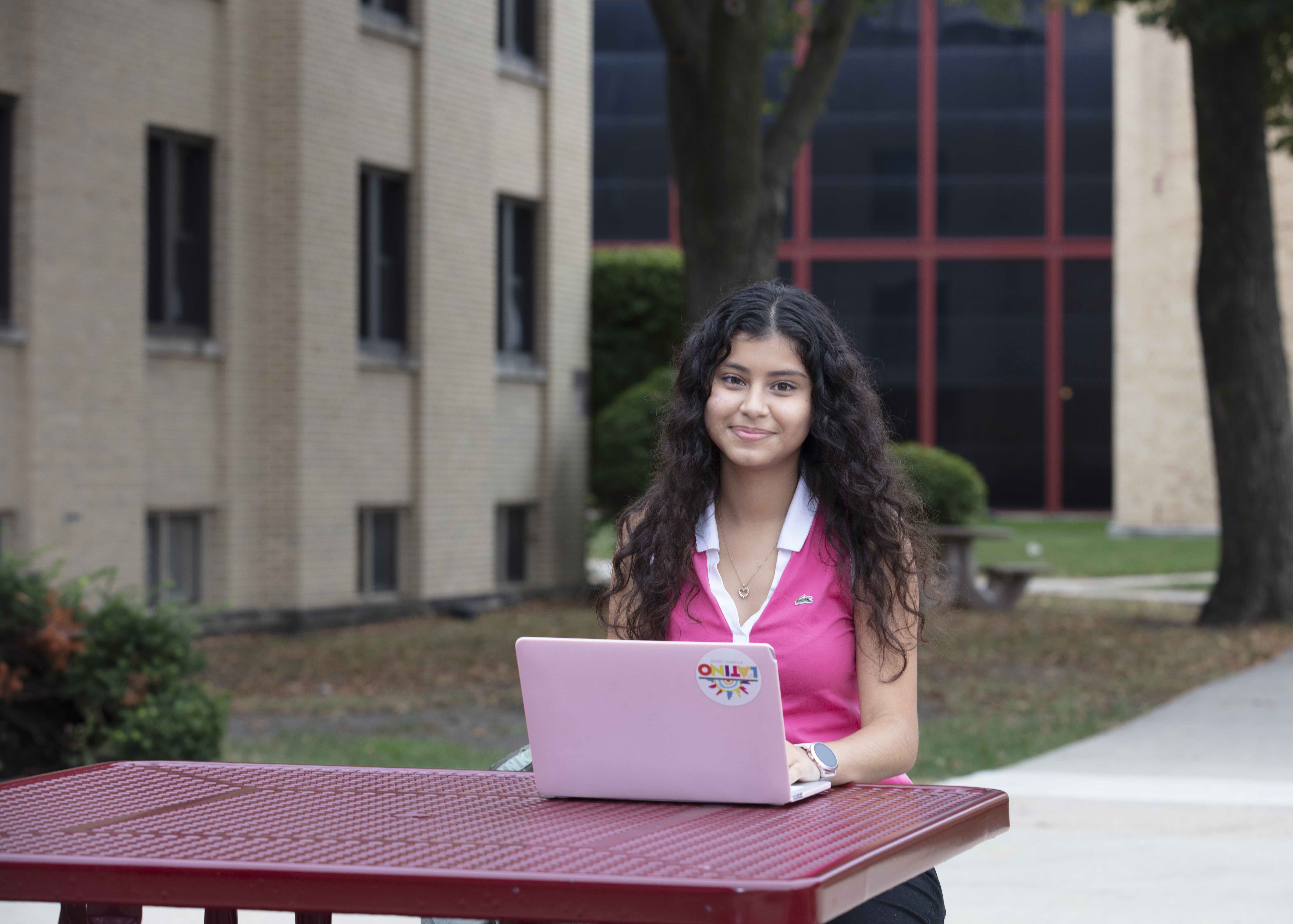 Admitted Student Login  The University of Chicago Booth School of